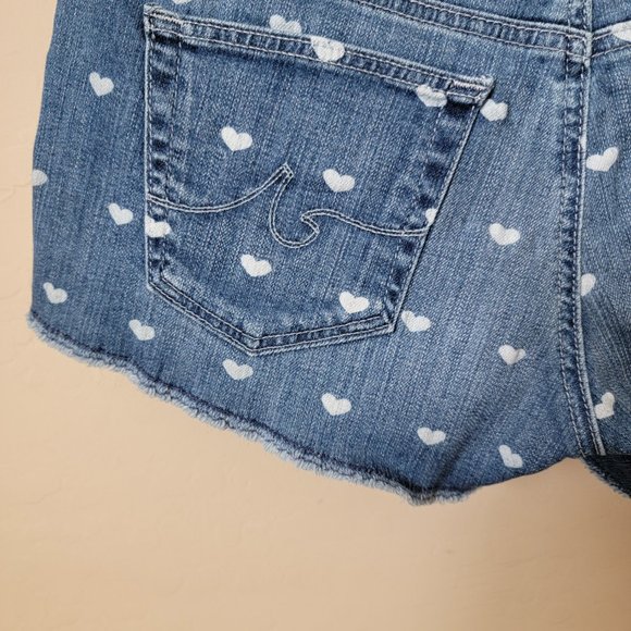 AG Adriano Goldschmied The Daisy Low Rise Frayed Cut Off Heart Print Denim Short - Picture 10 of 16